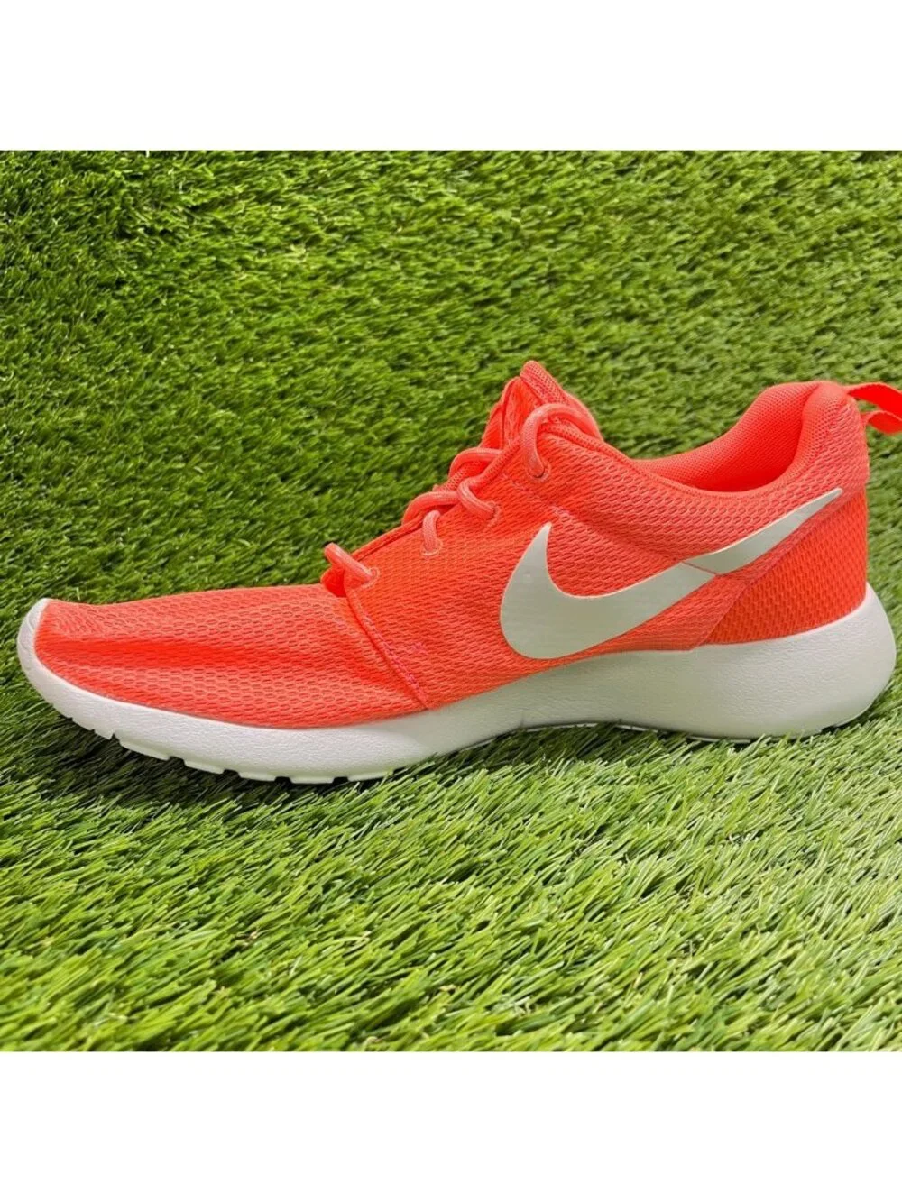 Nike Roshe One Womens Size 11 Orange Athletic Running Walking Shoes Sneakers